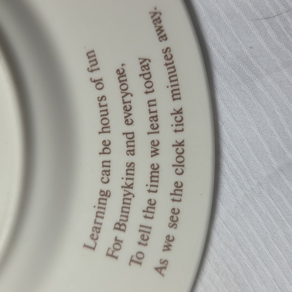 BUNNYKINS Teaching Clock - Cream and Brown - Picture 4 of 5